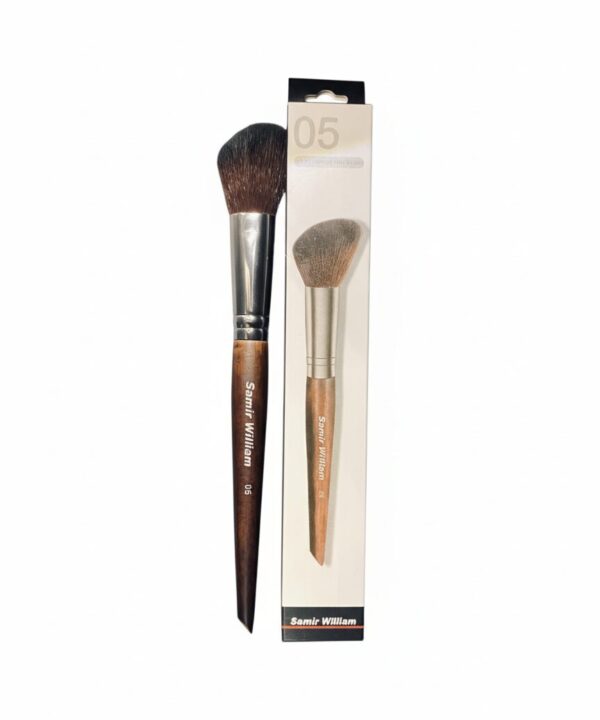 SW CONTOUR/BLUSH BRUSH 05